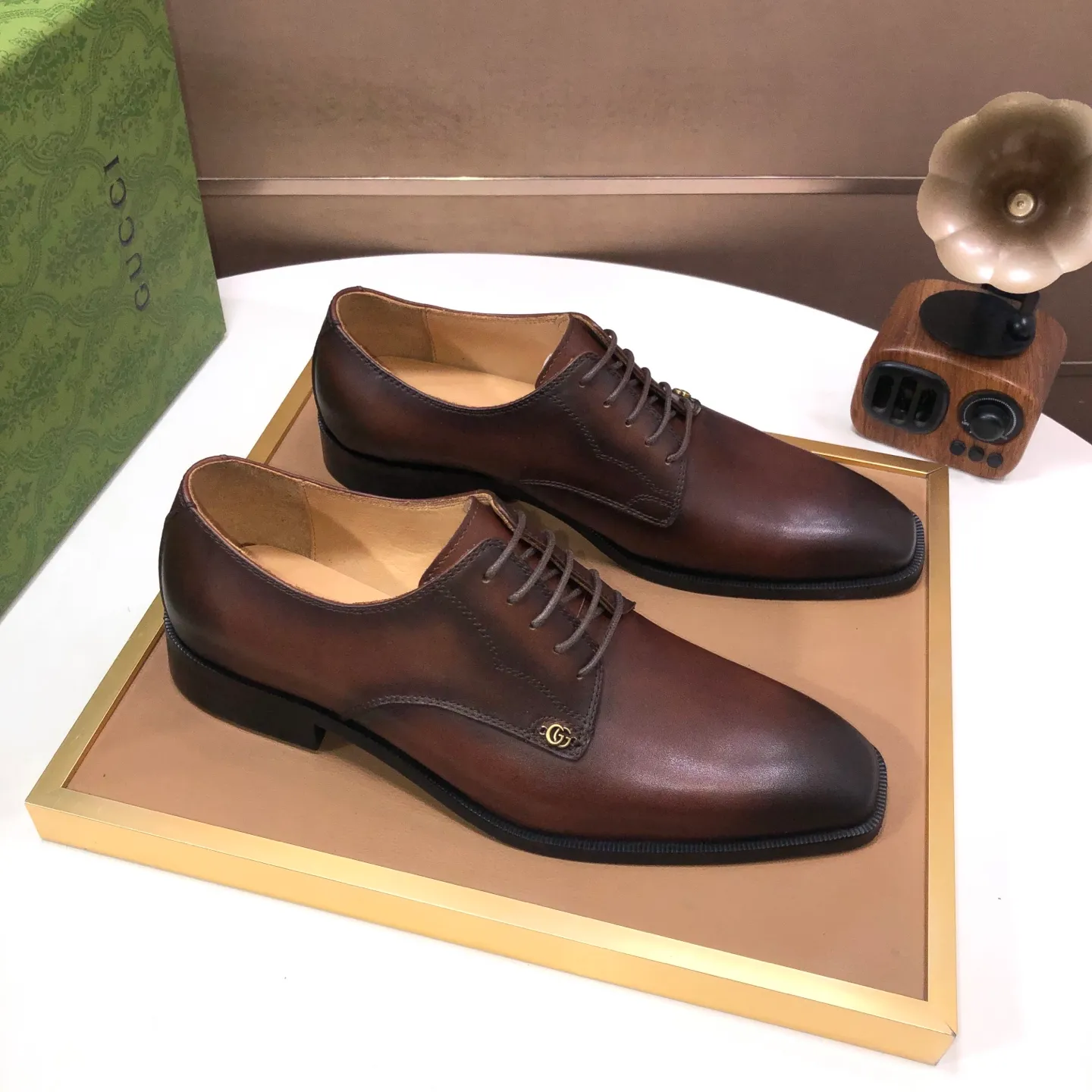 Men's shoes 💰580💰[GUCCI—Gucci] The latest high-end version of Gucci. Official website new model. Available at the same time at counters, the uppers are made of original cowhide imported from Italy/matched with the original special material splicing design concept; "highlight, high-end, grade, extravagance" and exquisite workmanship (original mesh fabric) sole: original factory special outsole size (38-45) (custom-made 45 non-returnable)
